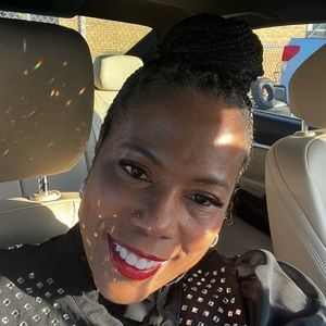 Meet your Posher, Shaunita
